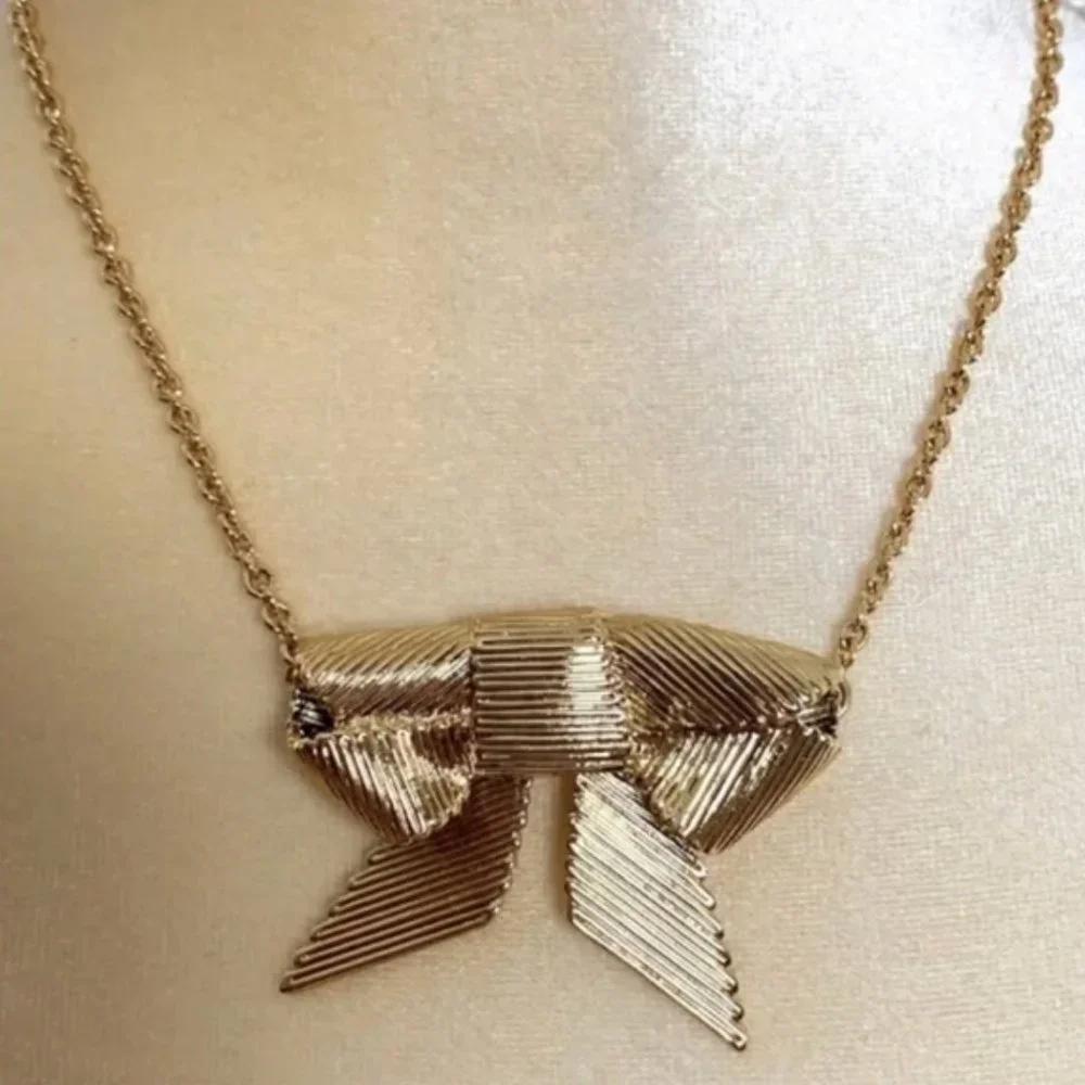Kate Spade  Bow Necklace - Picture 4 of 6